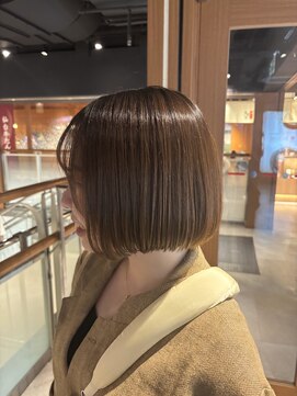 ドレス(DRESS) 丸めボブ