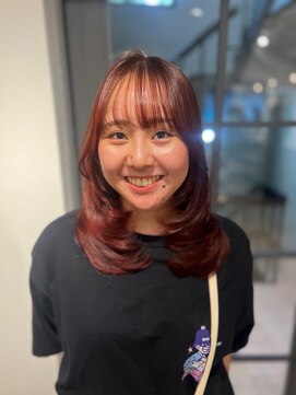 クレビア 名古屋(CreBiA) ワンカラーで作るオレンジレッド