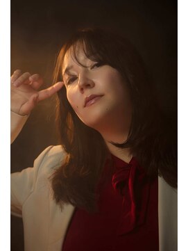 アンアタッシュ(UNE ATTACHE) Breath of Nocturne｜透明感カラーが奏でる冬のトレンドヘア