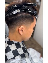 ブレイズ(BLAZE)&nbsp;スキンフェードは嘉村にお任せください