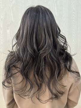 西川田ロング髪質改善トリートメントブリーチなしダブルカラー