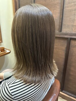 ビヨウシツ チャーリーの写真/《大人女性☆髪質改善》白髪カバーも大人髪も艶髪も◎エイジングケア悩みを、あなただけの空間で丁寧施術♪