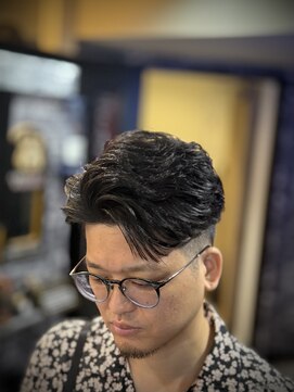プラウド(PROUD) ビジネスメンズショートリクルート七三かき上げヘアツーブロック