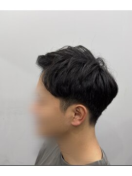 フイ 自由が丘(men's salon Hui) かきあげショート