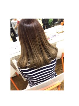 ホーリーモーリー(HOLY MOLY) グラデーションカラー