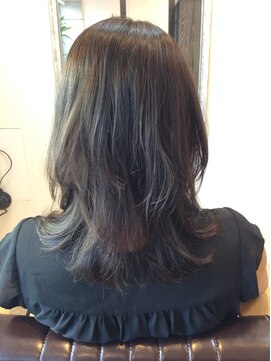 レーヴ(REVE) ブルージュミディ