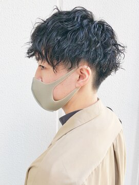 キアラ(Kchiara) ツイストスパイラル-刈り上げ-前下がりマッシュ福岡天神佐野