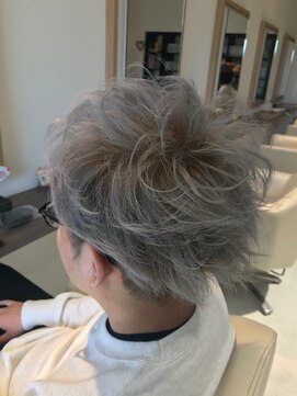 ヘアー トイトイトイ バイ ルアーナ(HAIR toitoitoi by LUANA) メンズカラー&パーマ
