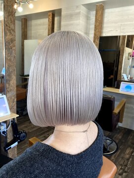 リリー シブヤ(Lilly shibuya) 【Lilly渋谷】#シルバー #アッシュ #ホワイトブリーチ