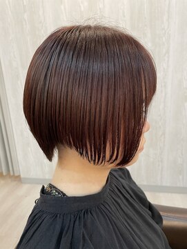 トモズヘアデザイン(Tomo's Hair Design) 前下がりショートレイヤー