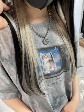 フツーロ 栄(FUTURO) プルエクステ