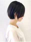黒髪丸みショートボブ