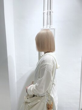 ミュー(Mu) ホワイトブロンド