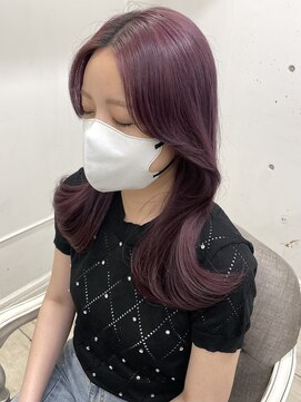 シーン(seen) 【くびれヘア×カシスピンク】小顔カット 前髪