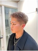<翁長孝輔>メンズハイトーンスパイキーショート