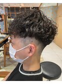 アッシュブラックベリーショートウルフカルマパーマ