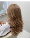 ミルクティーベージュ