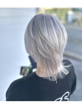 ヘアースタジオゼン アドバンス(hair studio Zen advance) ハイトーンシルバーカラー