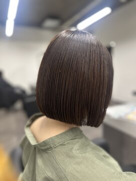 アラ サッポロオオドオリ(ala) 《ala》うるつやボブ