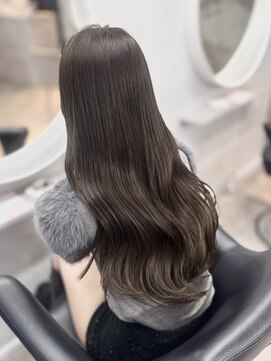 フランチェスカドット オオサカ(francesca.osaka) 透明感たっぷりグレージュカラー