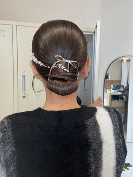 キチ(kici) タイトシニヨン