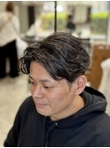 クセを活かしたフェザーパーマ