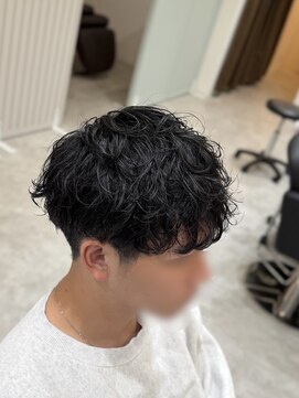 リラ(Rira) シャドウパーマ