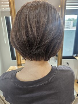 レスタ(ReSTA.) 大人可愛いショートボブ