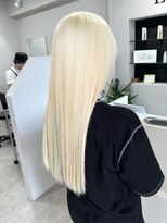 ユウル 横浜(juhl.)&nbsp;抜きっぱなしブリーチブロンドヘアブリーチダブルカラー/横浜駅