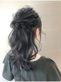 ルーズハーフアップ♪担当長谷川壮