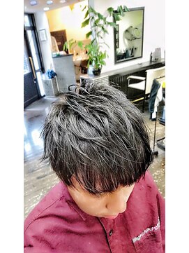 ヘッズ(HEADS) 直毛でも出来るマッシュレイヤー