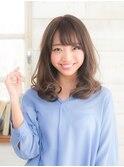 甘めバングがかわいい♪ゆるふわスタイル