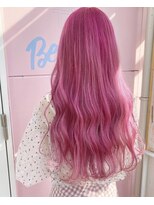 ベティ(Bettie)&nbsp;韓国風ヘア　濃いめのピンクヘアー