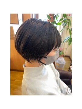 キキ 美容室(KIKI) 丸みショート