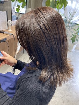 シアート(SHEART) 外ハネミディアム