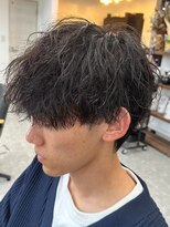 フゥ 宇都宮(FeU) 波巻きパーマツイストスパイラルパーマメンズマッシュパーマ