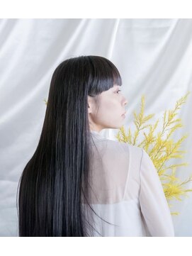 ココ 鷹匠(COCO) ワイドバング 艶髪ロングヘア