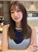 セミロング30代40代ストレートレイヤー前髪なし前髪あり表参道