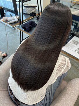 ラヴィエ(RAVIE) 【半田・髪質改善】縮毛矯正/トリートメント/マンツーマン