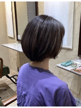 ボスケット(Boschetto) ショートボブ