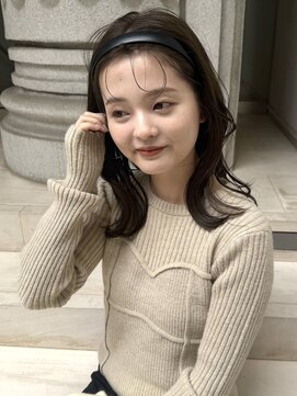 【li'a】顔周り×くびれ巻きヘア