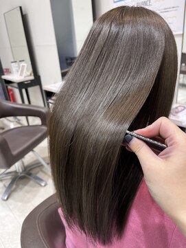 フレームプラス なんば駅前店(FRAME+) 髪質改善