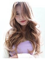 ヘアリラクゼーション クインズベリー(Hair Relaxation Queen's Berry)&nbsp;ハイベージュレイヤーロングミルクティーブロンド
