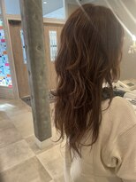 リノ カルバリ(Lino Calbari)&nbsp;ロングレイヤー×ベージュブラウン