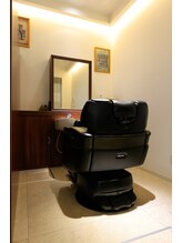トラッドバーバースタイル 中野店(TRAD BARBER STYLE)