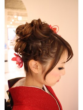 ヘアメイク カン プラスエフ(HAIR MAKE KANN+f) 成人式　ヘアセット