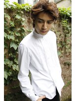 ブーケ(BOUQUET)&nbsp;ワイルドセンターパート・耳まわりスッキリ・メンズカット