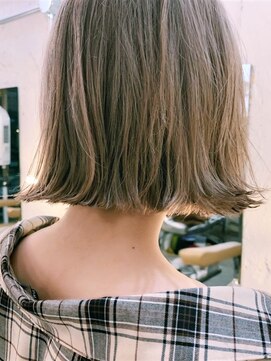 カゼ ダイカンヤマ Kaze DAIKANYAMA シアーべージュ