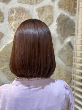 ヘアリゾート バルボア アイランド(hair resort Balboa Island) 30代40代外ハネボブ耳だしショートマニッシュショート