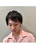 マッシュベースの束感カット